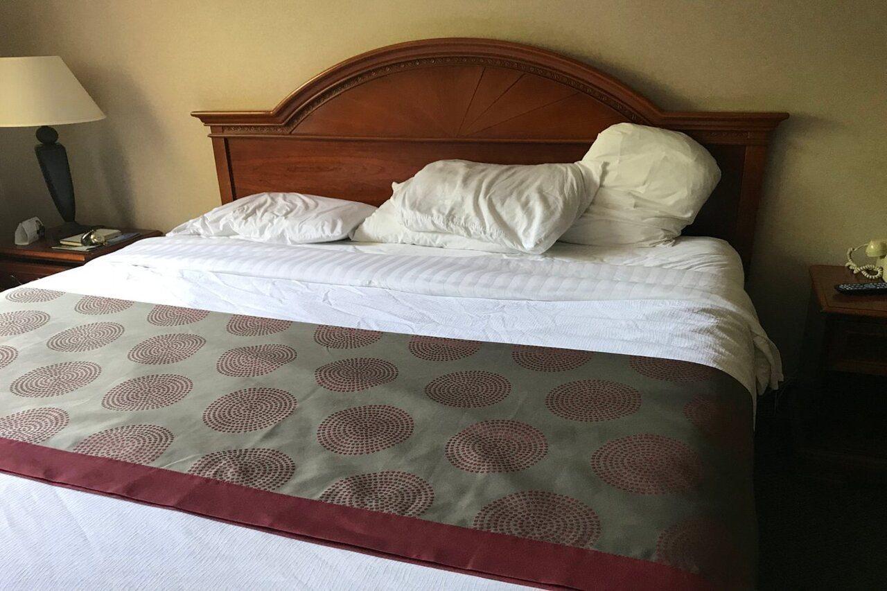 รามาดา บาย วินด์แฮม เพนต์ โพสต์ คอร์นิง Hotel Painted Post ภายนอก รูปภาพ