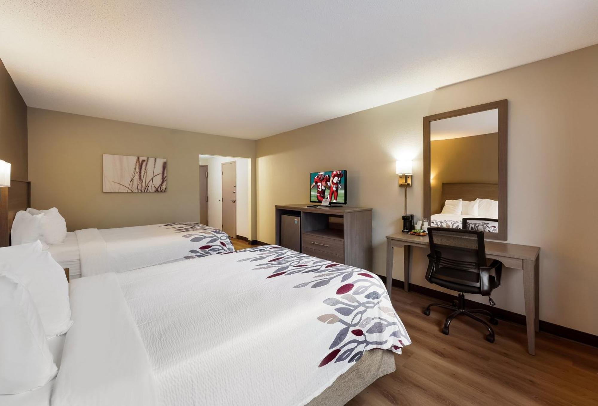 รามาดา บาย วินด์แฮม เพนต์ โพสต์ คอร์นิง Hotel Painted Post ภายนอก รูปภาพ