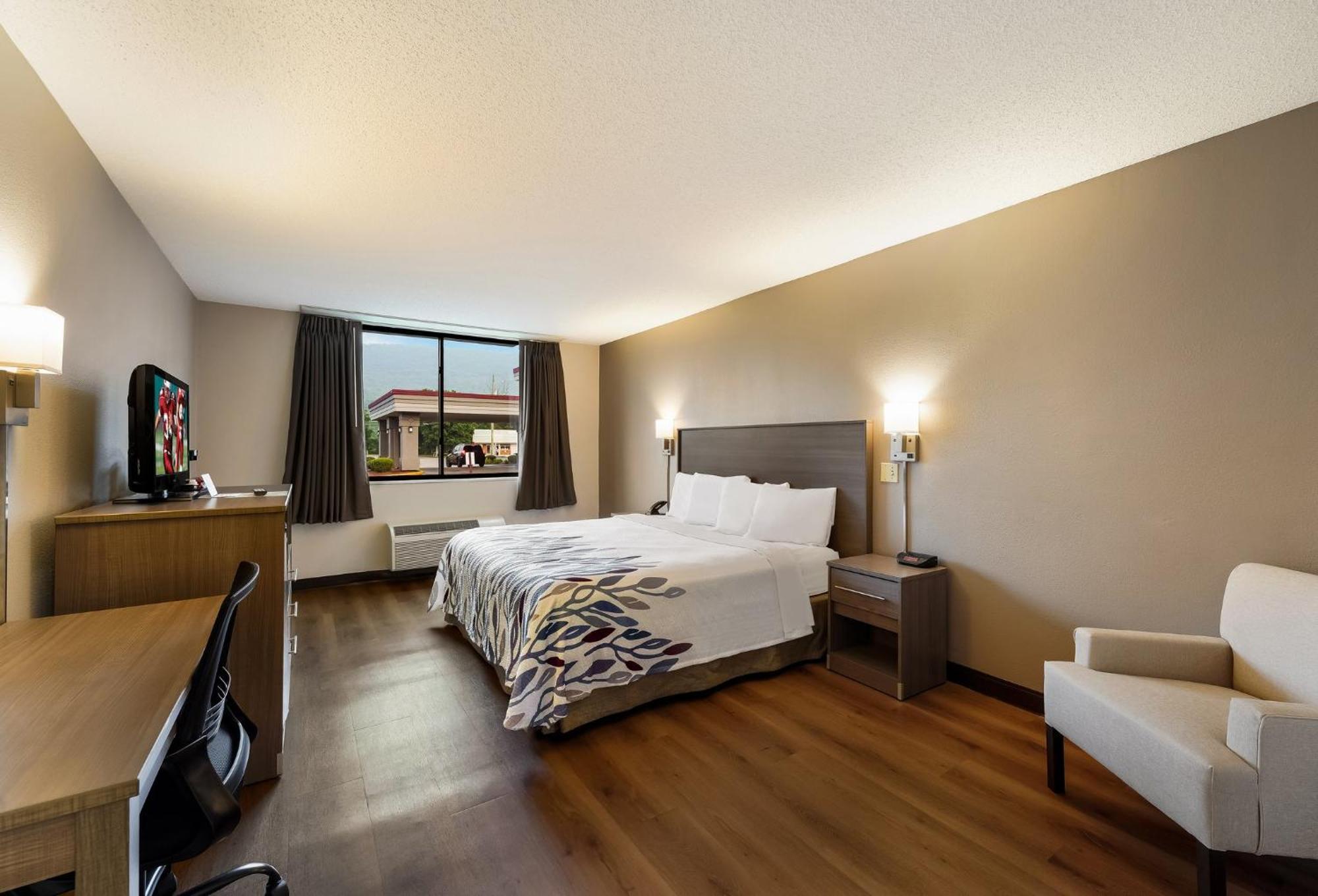 รามาดา บาย วินด์แฮม เพนต์ โพสต์ คอร์นิง Hotel Painted Post ภายนอก รูปภาพ